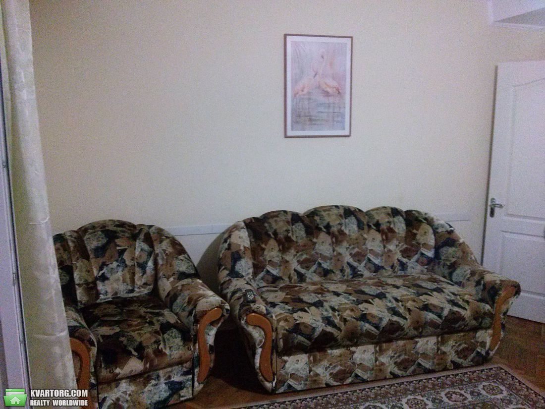 Rent out 1-room apartment. Киев,  Русановская наб — photo 4