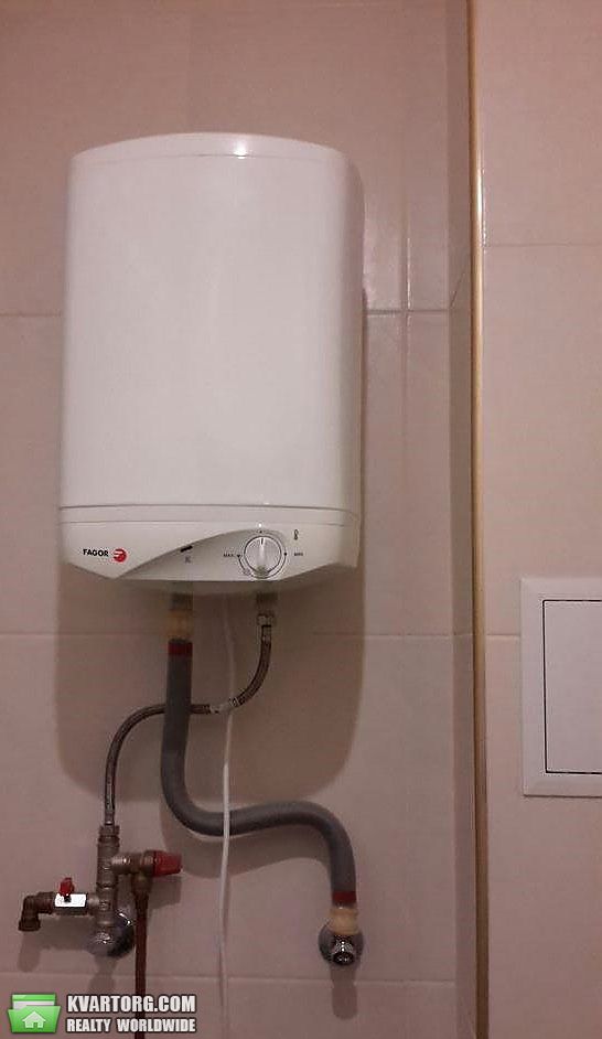 Rent out 1-room apartment. Киев,  Цветаевой — photo 5