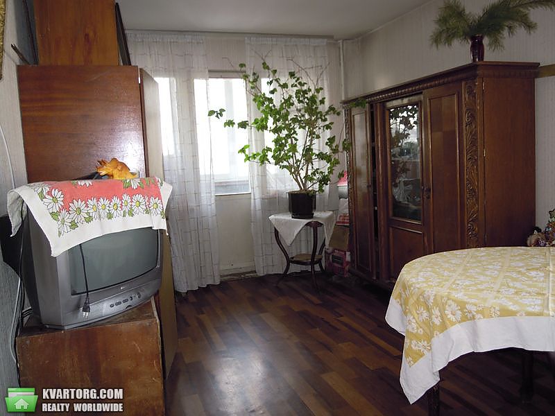 Sell 3-room apartment. Киев,  Курнатовского — photo 4