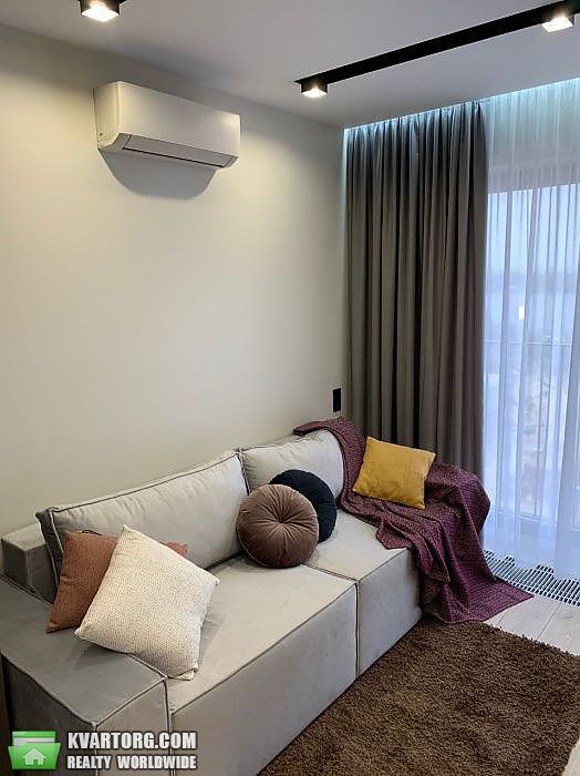 Sell 2-room apartment. Киев, Набережно-Рыбальская — photo 4