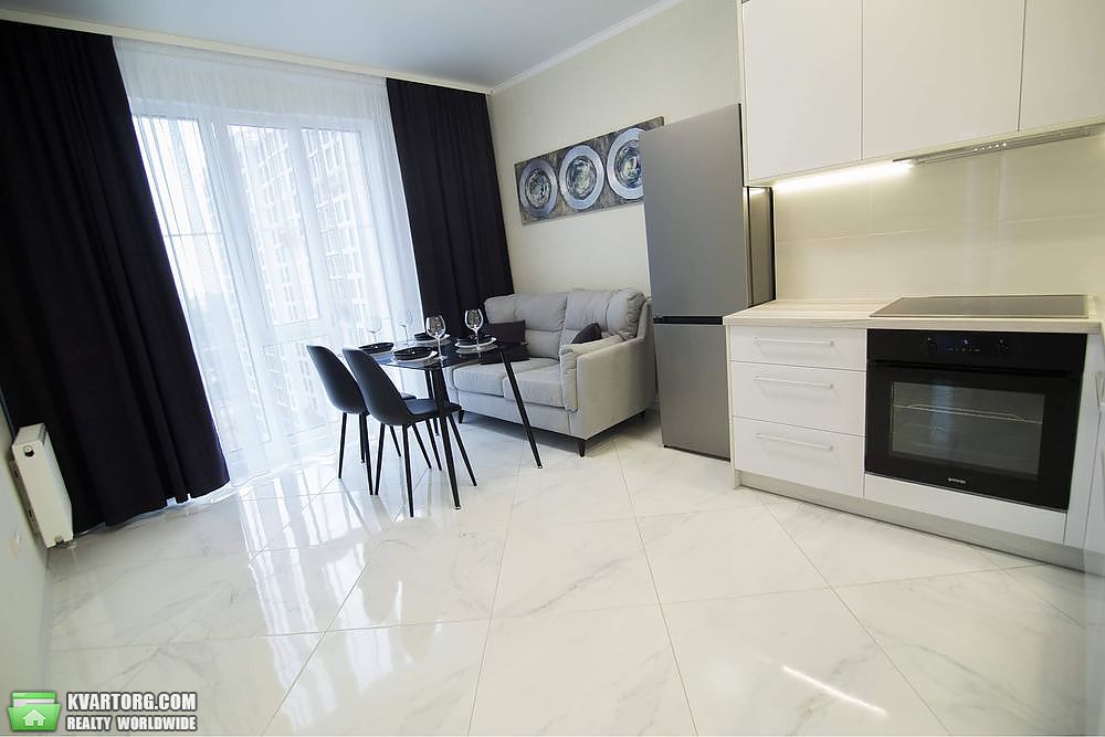 Sell 2-room apartment. Киев, Максимовича — photo 1