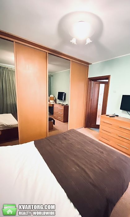 Rent out 2-room apartment. Киев,  Курбаса — photo 7