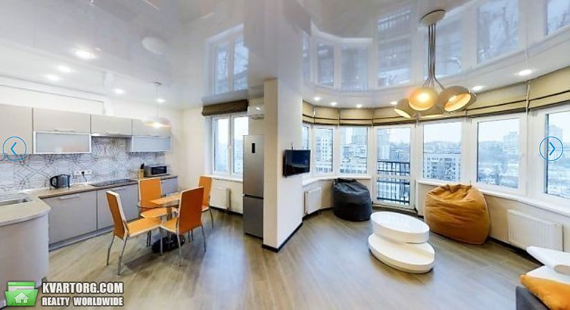 Rent out 2-room apartment. Киев,  Дмитриевская — photo 1