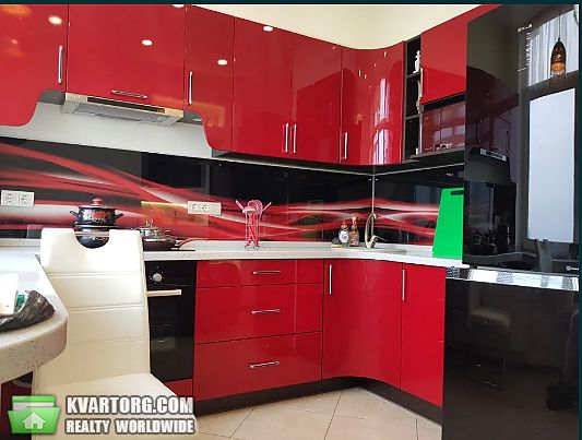 Rent out 1-room apartment. Киев, проспект Оболонский — photo 1