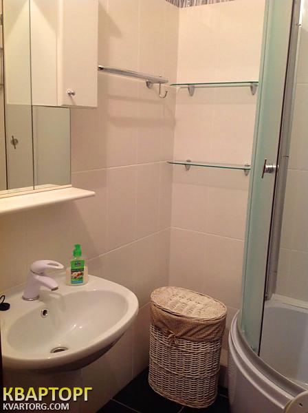 Rent out 2-room apartment. Киев, Харьковское шос. — photo 6