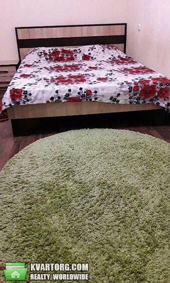 Rent out 1-room apartment. Киев,  Васильковская — photo 1