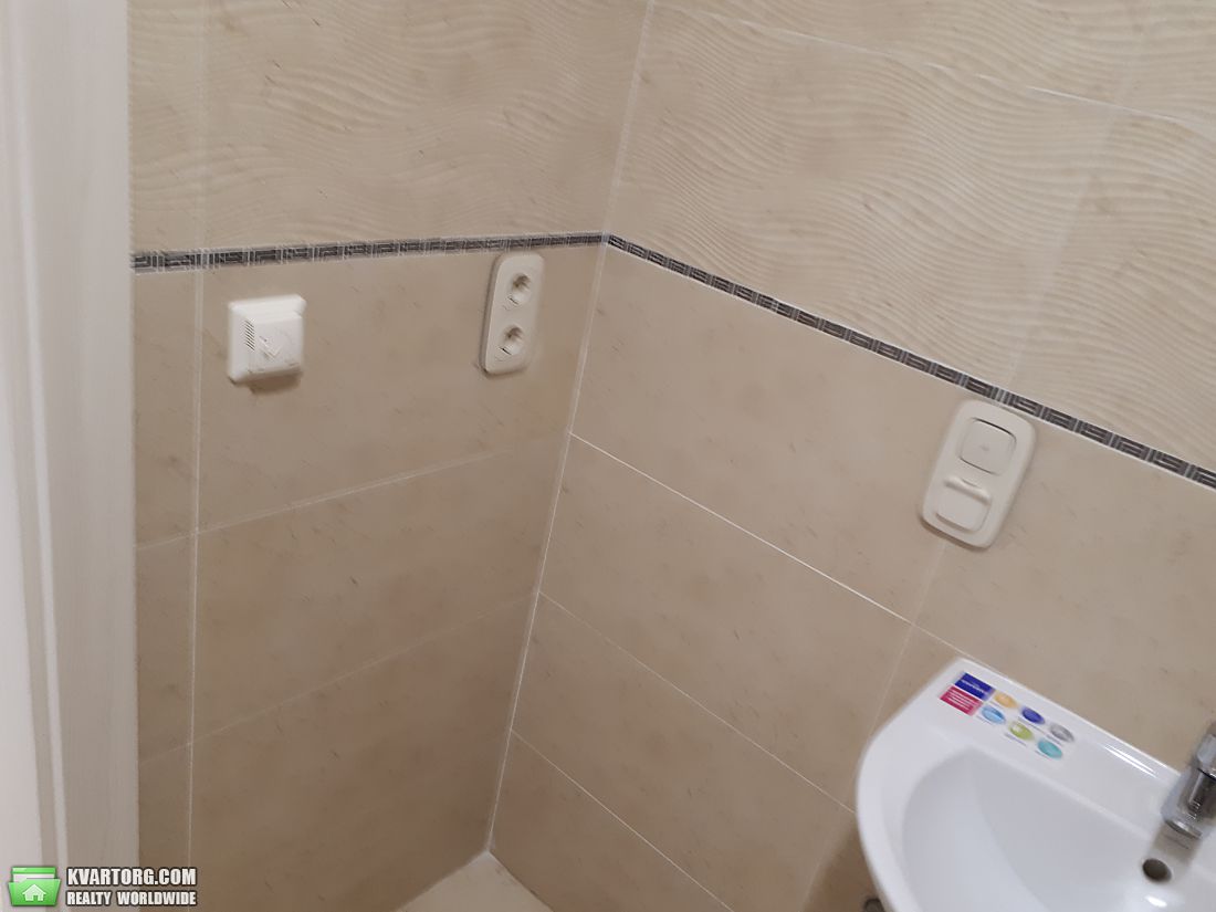 Sell 3-room apartment. Киев,  Вильямса — photo 10