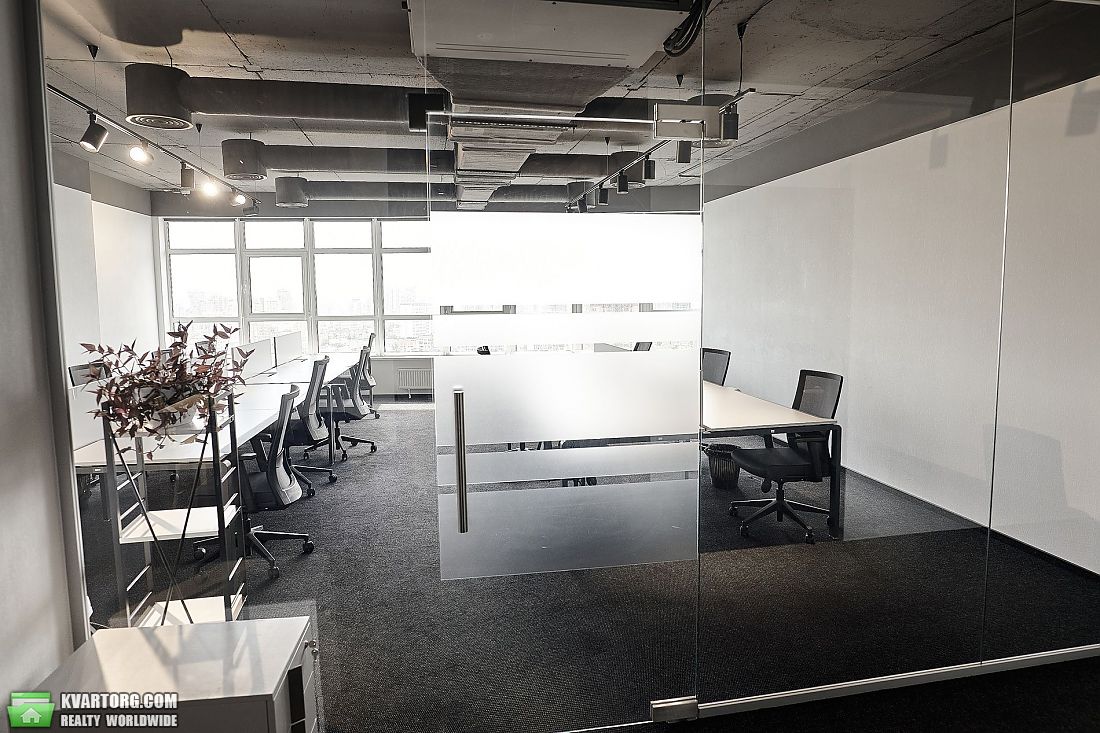 Rent out office. Киев, Кловский спуск — photo 4