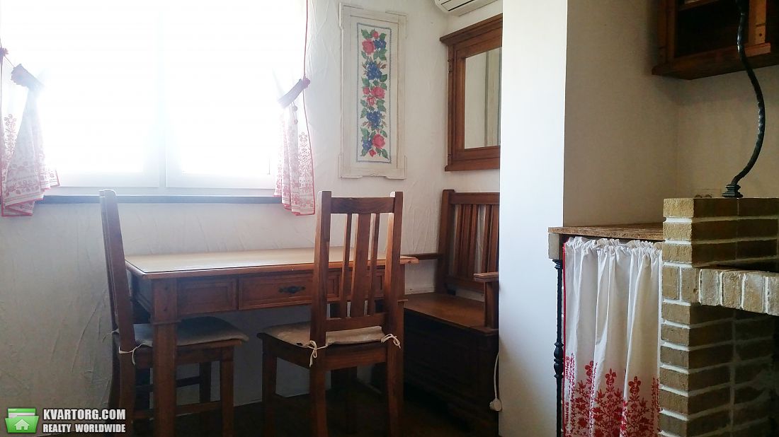 Rent out 2-room apartment. Киев,  Руденко — photo 8