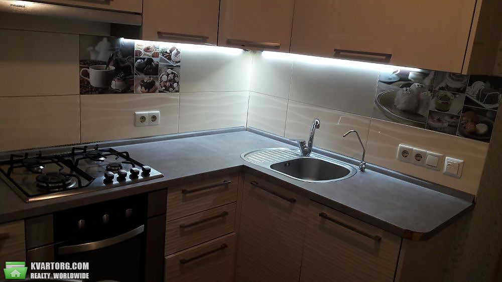 Sell 2-room apartment. Киев,  Героев Сталинграда пр — photo 2