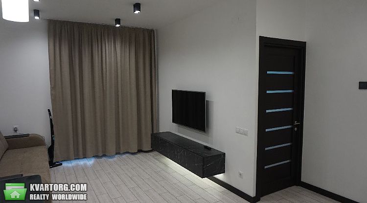 Rent out 1-room apartment. Львов, Кульпарковская — photo 4