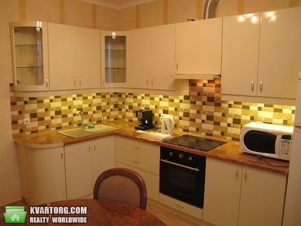 Rent out 1-room apartment. Киев, Невская — photo 4