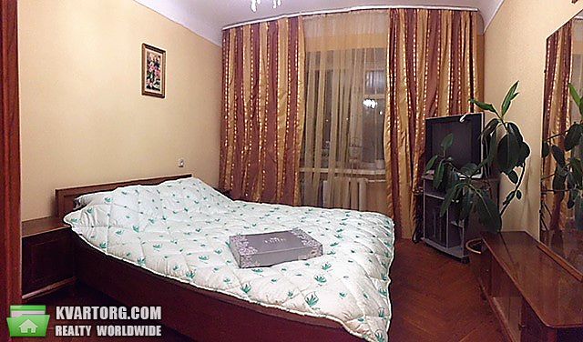 Rent out 2-room apartment. Киев,  Предславинская — photo 4