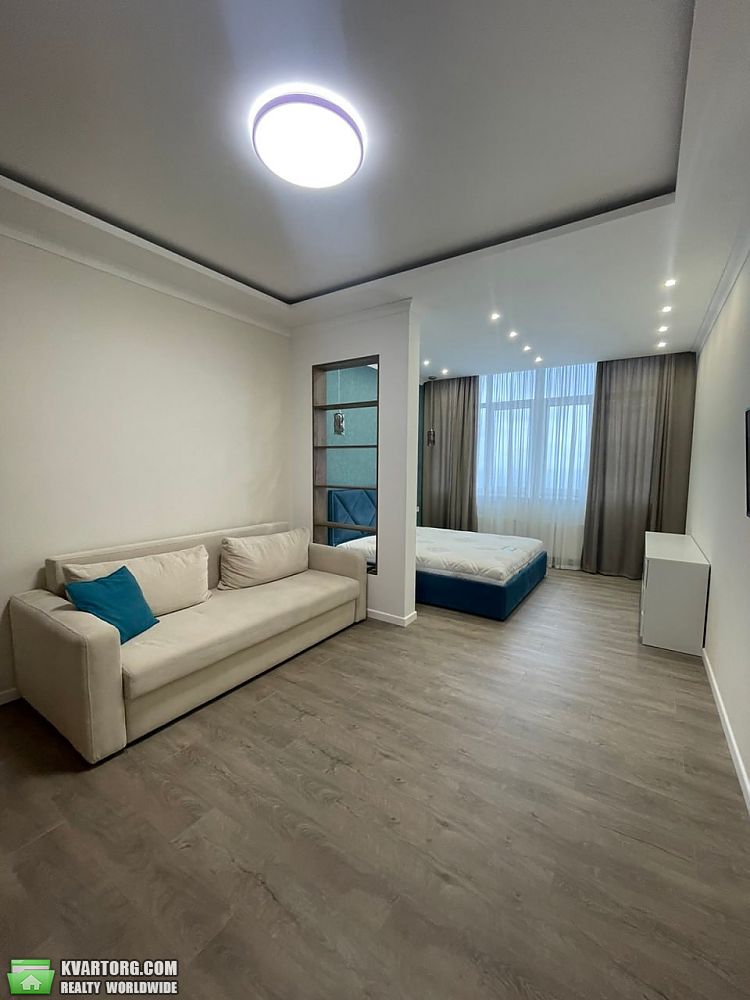 Rent out 1-room apartment. Одесса, Французский бульвар — photo 5