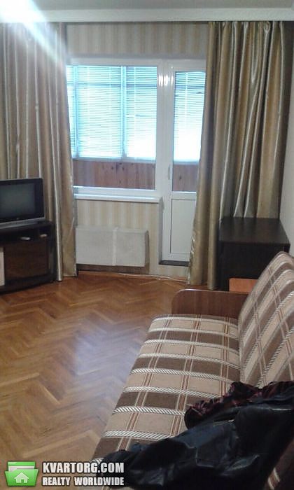 Rent out 2-room apartment. Киев,  Заболотного — photo 5