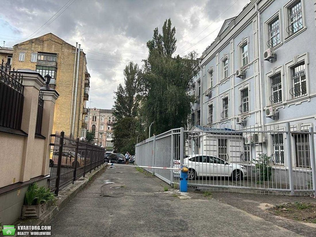 Sell house. Киев,  Саксаганского — photo 2