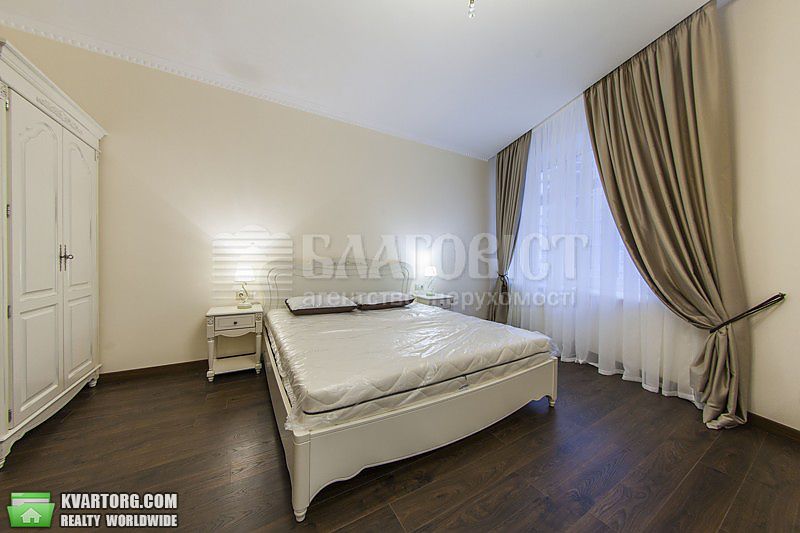 Rent out 3-room apartment. Киев,  Щорса — photo 7