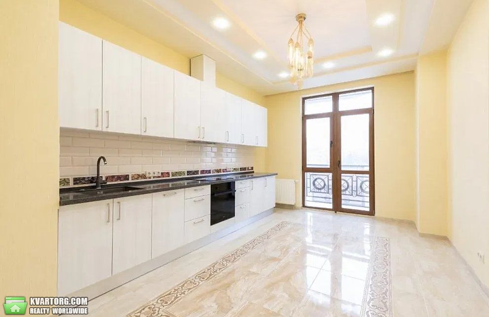 Sell 3-room apartment. Киев,  Богдана Хмельницкого — photo 1