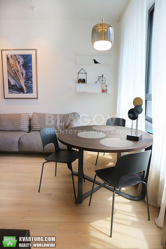 Rent out 2-room apartment. Киев, Деловая — photo 3