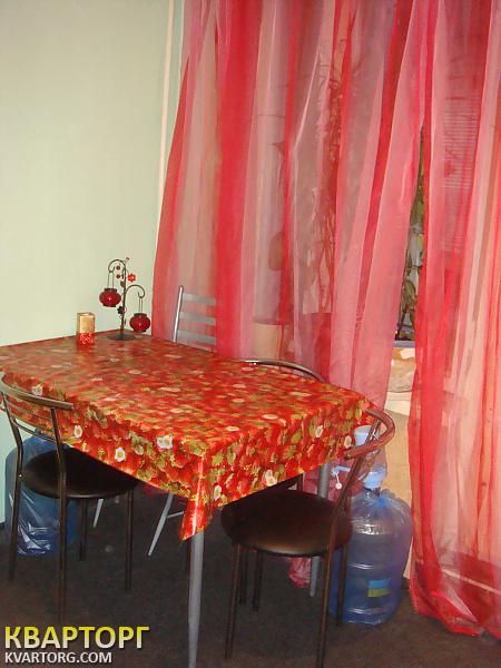 Sell 1-room apartment. Киев, Березняковская — photo 4