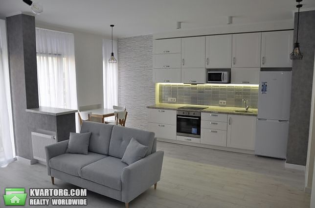 Rent out 1-room apartment. Киев, Регенераторная ул. — photo 2