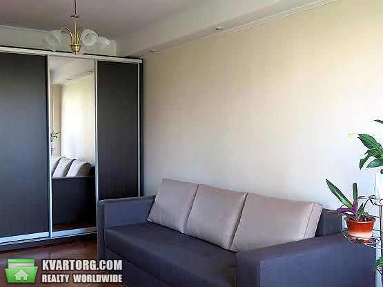 Rent out 2-room apartment. Киев, Русановская набережная — photo 2