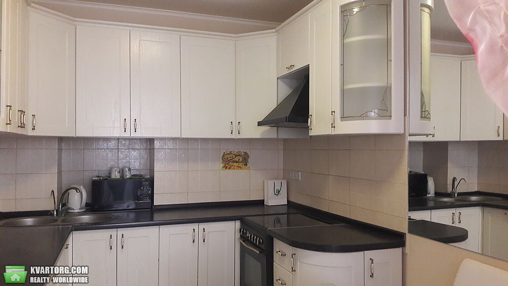 Rent out 3-room apartment. Киев,  Леси Украинки бул — photo 6