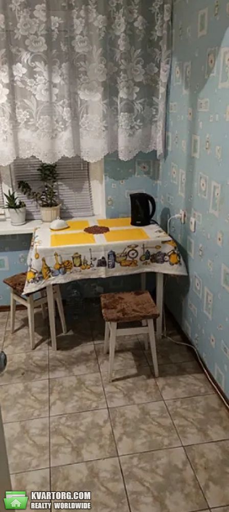 Sell 1-room apartment. Киев,  Зодчих — photo 5