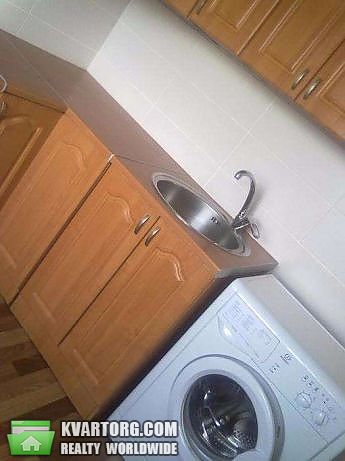 Rent out 2-room apartment. Киев,  Курбаса — photo 4