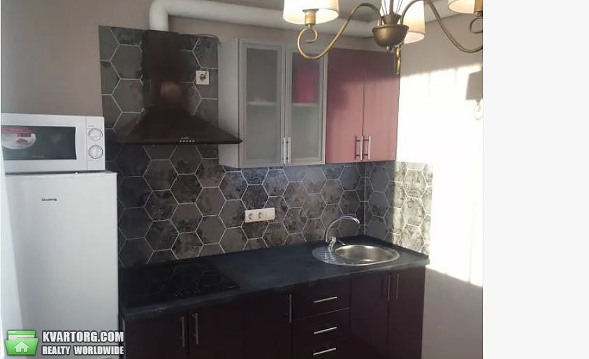 Rent out 1-room apartment. Киев,  Крушельницкой — photo 2