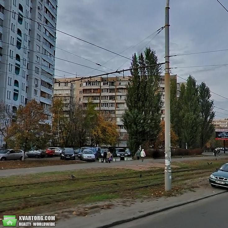 Sell 3-room apartment. Киев,  Героев Днепра — photo 2