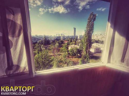 Sell 3-room apartment. Киев,  Тычины пр — photo 4