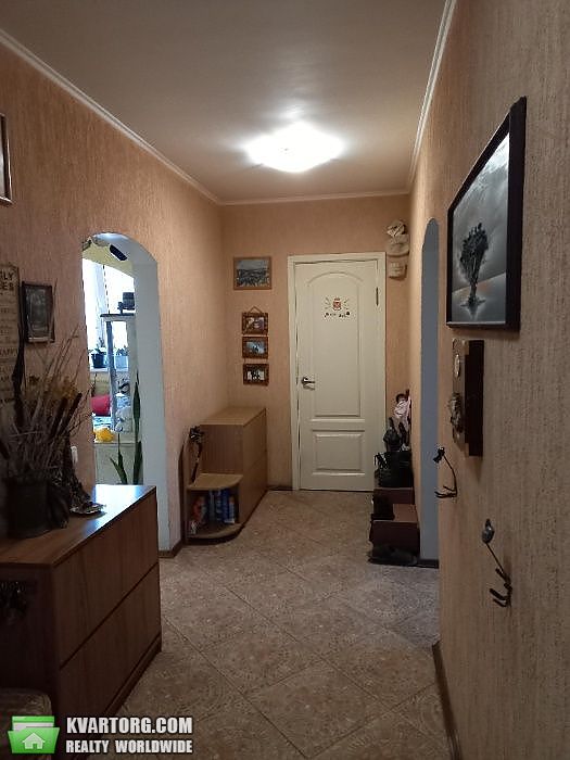 Sell 4-room apartment. Киев,  Радужная — photo 2