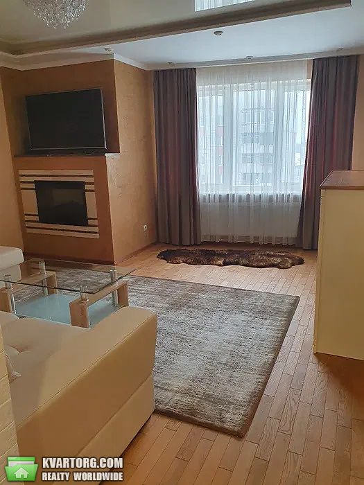 Rent out 2-room apartment. Львов, Скорини — photo 5