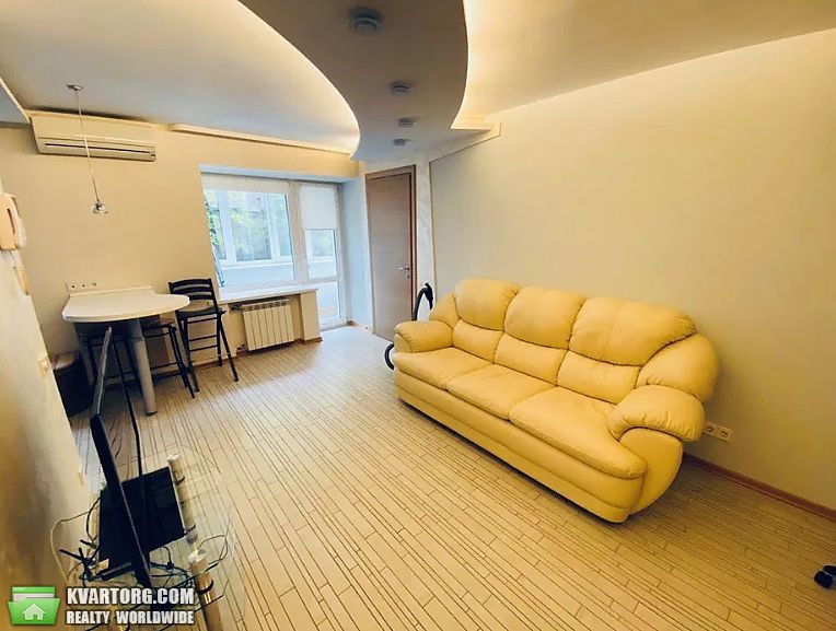 Sell 2-room apartment. Киев,  Тбилисский пер — photo 1