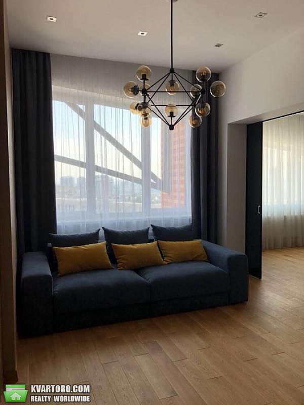 Rent out 2-room apartment. Киев,  Леси Украинки бул — photo 3