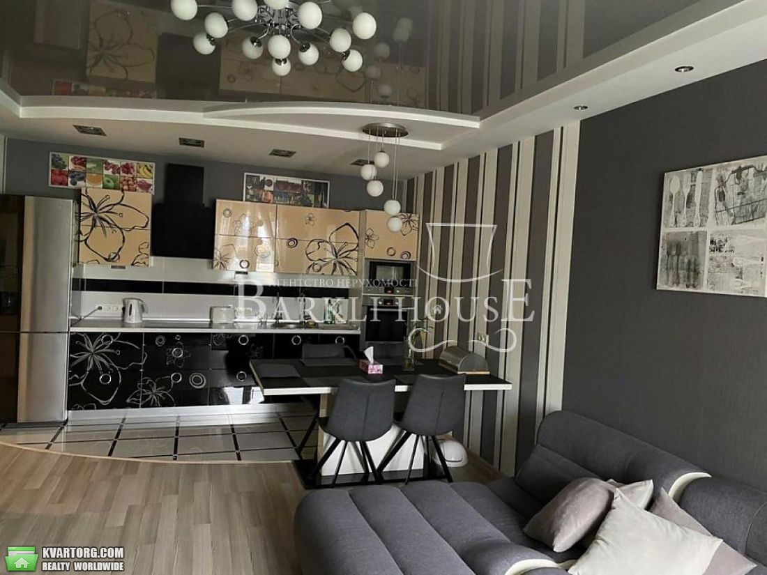 Rent out 3-room apartment. Киев,  Вышгородская — photo 2