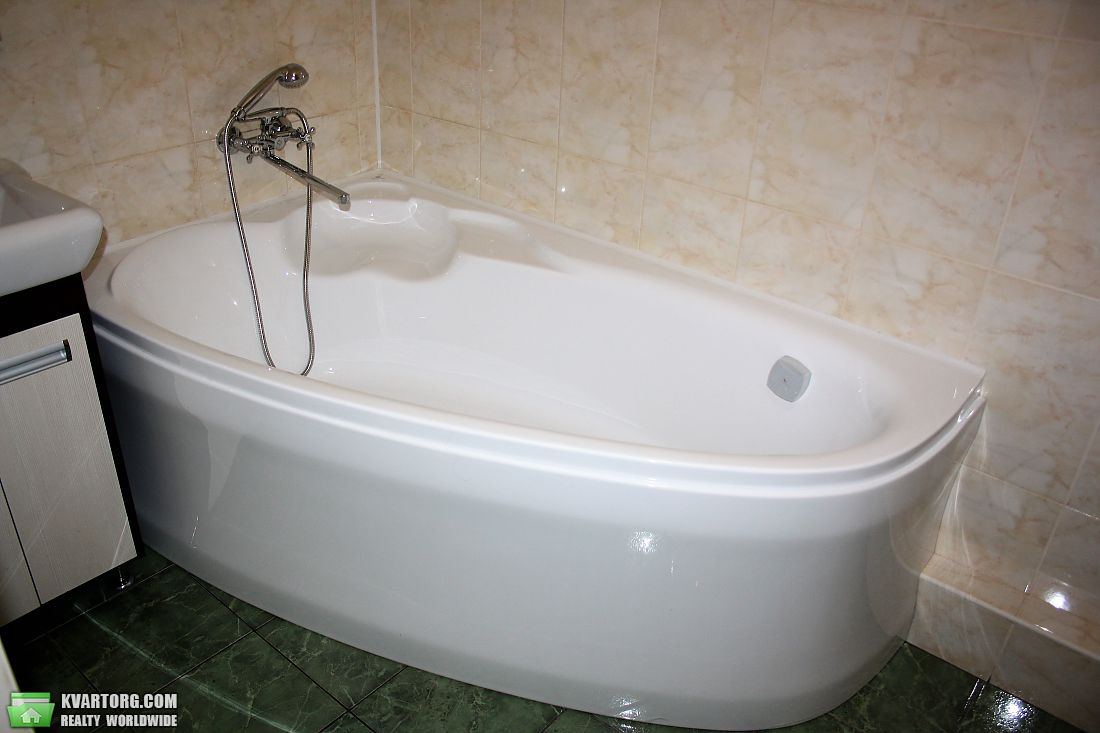Rent out 2-room apartment. Киев, Хоткевича — photo 6