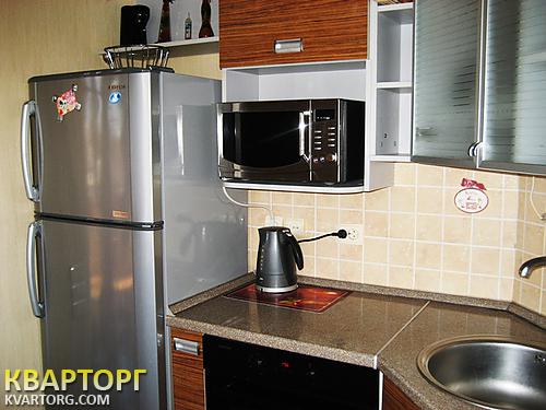 Sell 2-room apartment. Киев,  Энтузиастов — photo 3