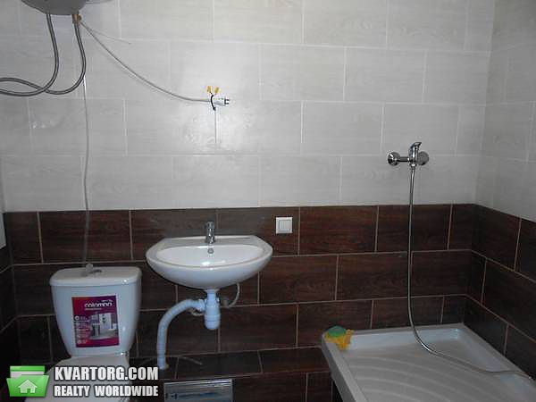 Rent out 1-room apartment. Киев,  Крушельницкой — photo 3
