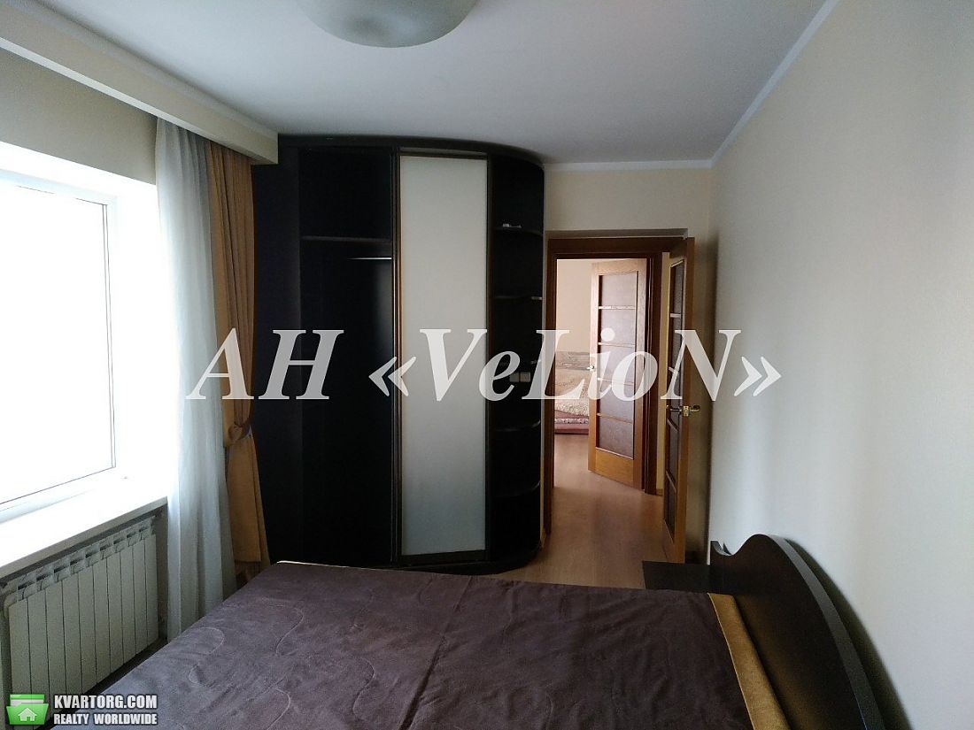 Rent out 3-room apartment. Киев,  Леси Украинки бул — photo 3