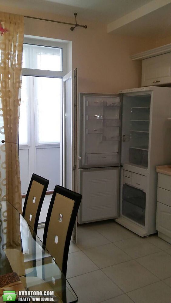 Rent out 1-room apartment. Киев,  Ракетная — photo 4