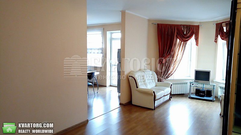 Rent out 1-room apartment. Киев,  Паньковская — photo 1