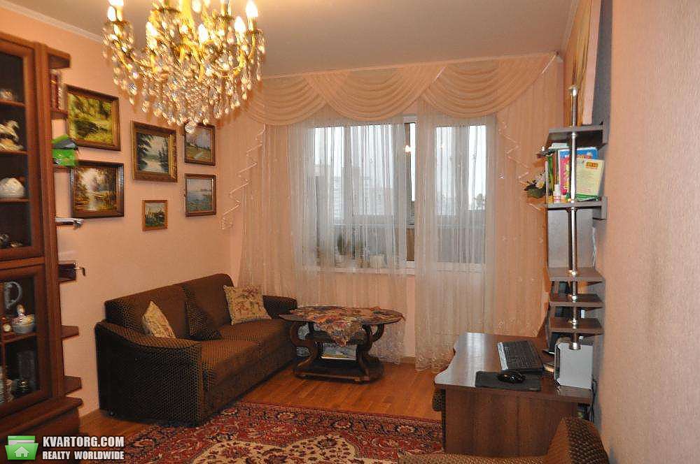 Sell 3-room apartment. Киев,  Глушкова пр — photo 2