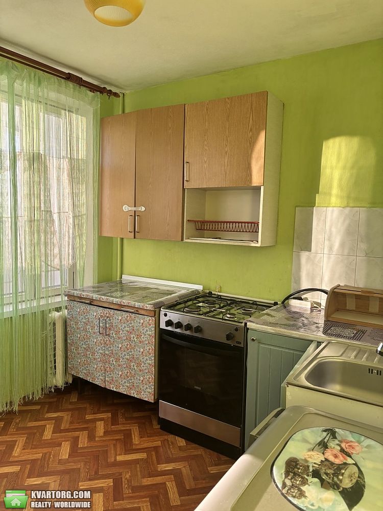 Rent out 1-room apartment. Киев, Павла Тычины — photo 3