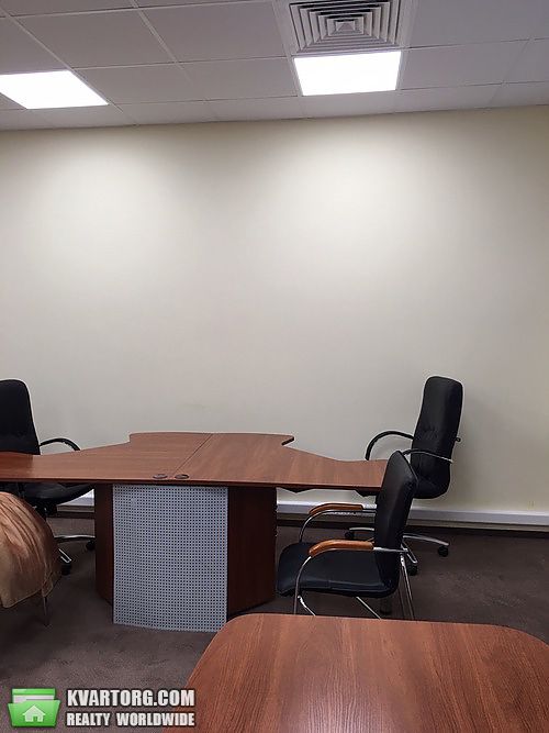 Rent out office. Киев, Кловский спуск — photo 4