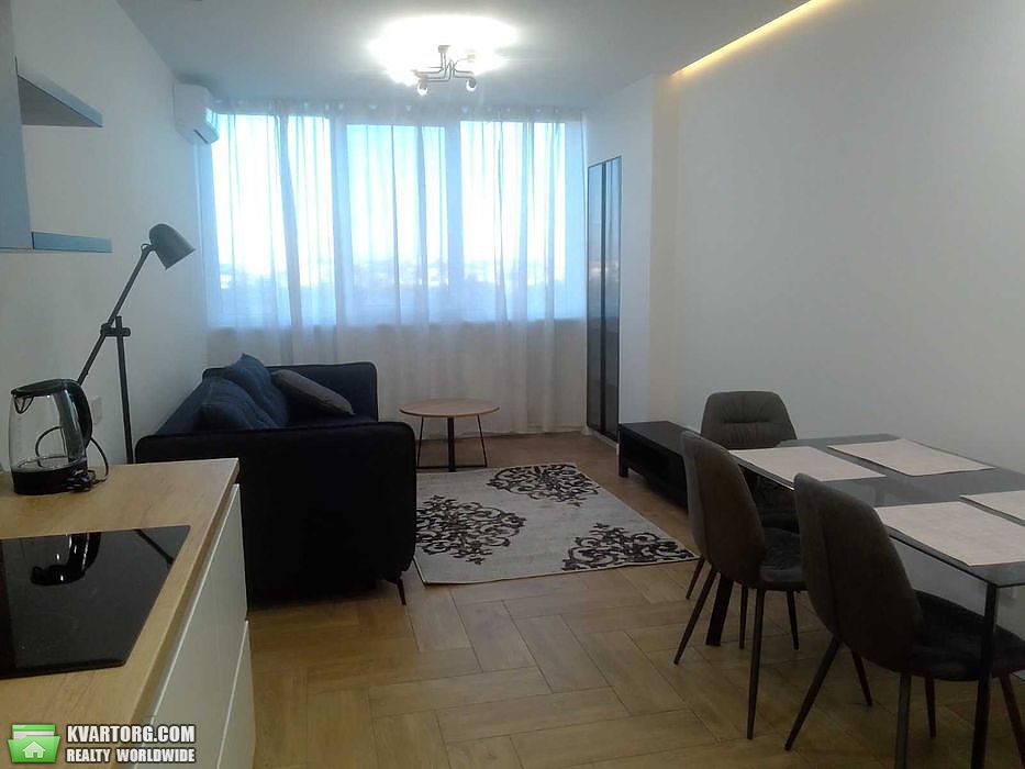 Rent out 2-room apartment. Киев, Сверстюка — photo 5