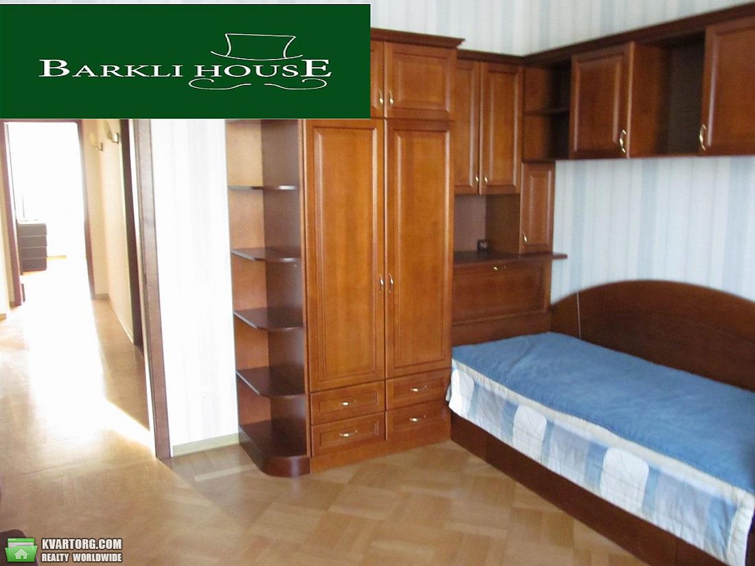 Rent out 4-room apartment. Киев,  Драгомирова — photo 4
