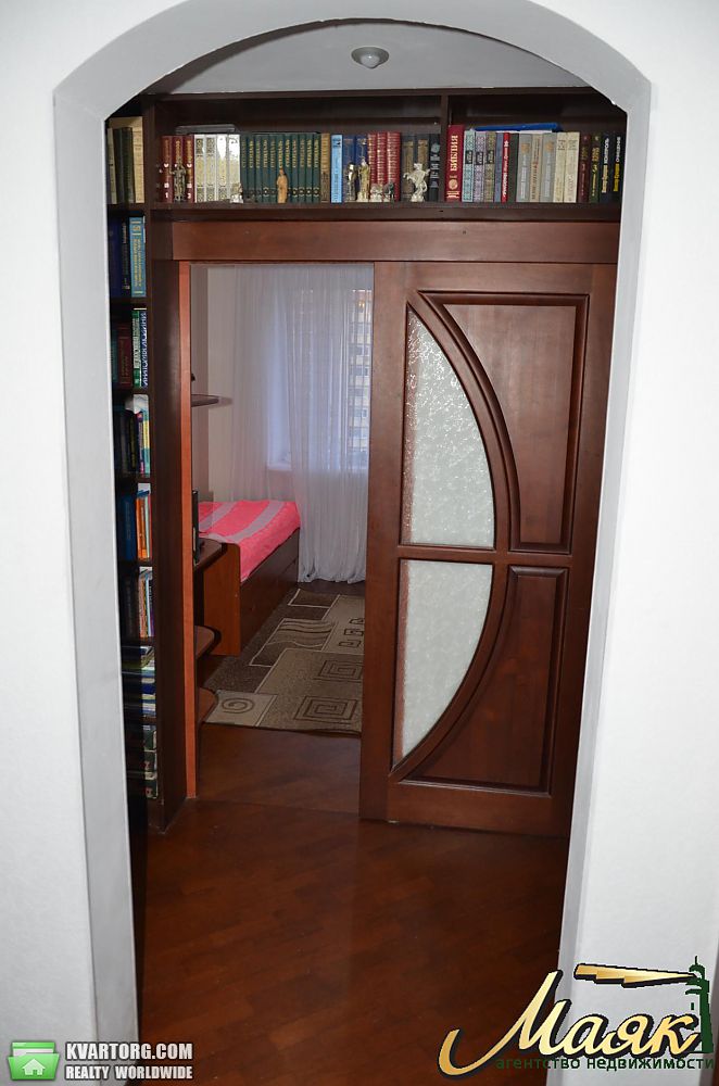 Sell 4-room apartment. Киев, Святошинская площадь — photo 6