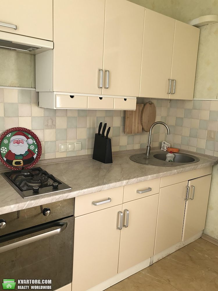 Rent out 2-room apartment. Киев,  Декабристов — photo 8
